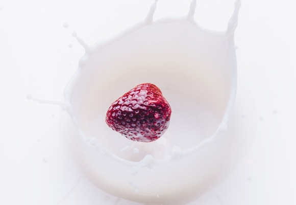 Aardbei in melk